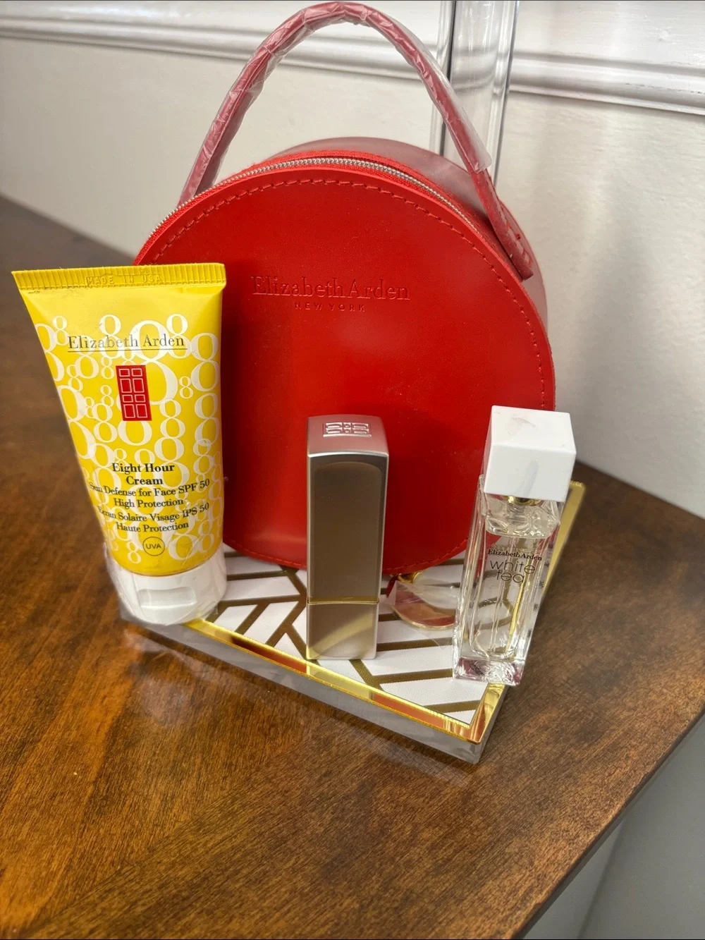 Elizabeth Arden 🔥elizabeth arden